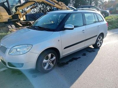 Usado 2008 Skoda Fabia Sedan | € 4.500 (Bom preço)