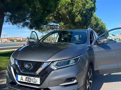 Cinzento Usado 2017 Nissan Qashqai SUV | € 20.000 (Preço elevado)