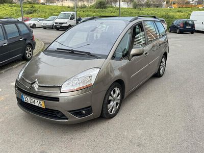 usado Citroën Grand C4 Picasso 1.6 Hdi 110 cv 7 lugares selo barato