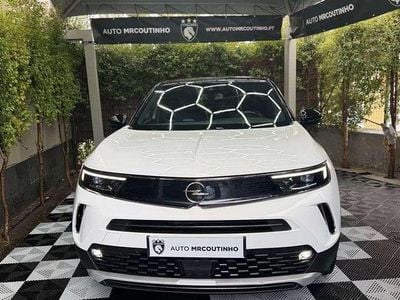 Usado Opel Mokka-e Ultimate 100 kW (136 HP) 2021 Branco SUV