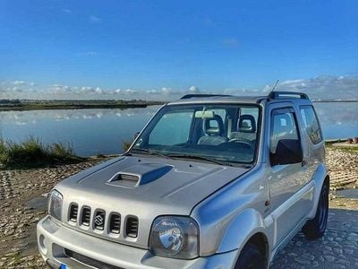 Cinzento Usado 2004 Suzuki Jimny SUV | € 10.500