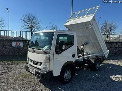 Branco Usado 2014 Nissan Cabstar Pickup | € 22.250