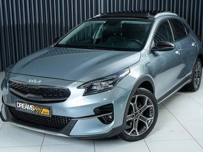 Usado Kia XCeed 141 HP (103 kW) 2022 Cinzento SUV