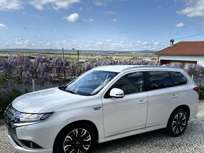 Mitsubishi Outlander P-HEV