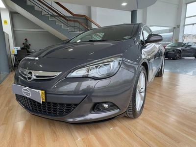 Antracite Usado 2016 Opel Astra GTC | € 12.490
