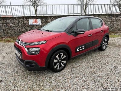 Vermelho Usado 2021 Citroën C3 PureTech Citadino | € 13.950 (Preço elevado)