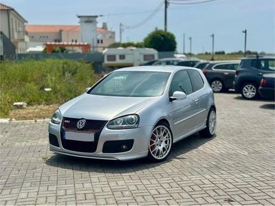 VW Golf V