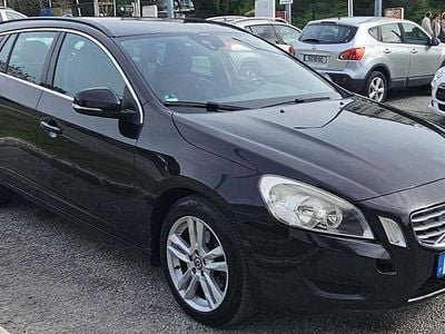 Usado Volvo V60 115 HP (84 kW) 2012 Carrinha