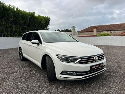 Branco Usado 2016 VW Passat Business Carrinha | € 14.990 (Caro)