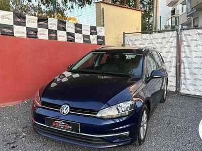 Azul escuro Usado 2019 VW Golf VII Highline Carrinha | € 13.900 (Bom preço)
