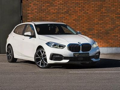 Branco Usado 2020 BMW 116 Advantage Citadino | € 21.500 (Preço justo)
