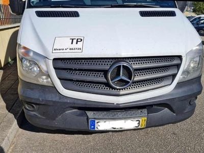 Usado Mercedes Sprinter 190 HP (139 kW) 2018 Branco Van