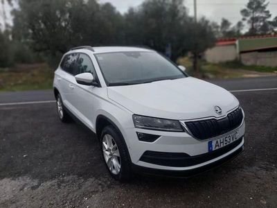 Branco Usado 2021 Skoda Karoq Style SUV | € 24.800