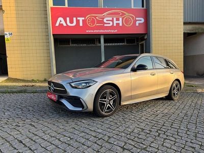 Usado Mercedes C300 AMG line 313 HP (230 kW) 2023 Cinza Carrinha