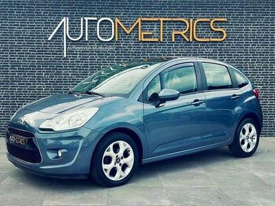 Usado Citroën C3 Attraction 70 HP (51 kW) 2011 Cinza escuro Citadino