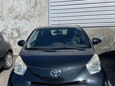 Toyota iQ