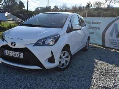 Branco Usado 2020 Toyota Yaris | € 9.250