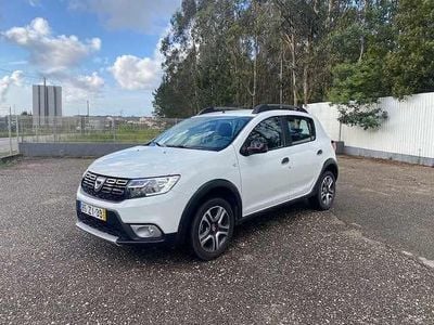 Usado Dacia Sandero 90 HP (66 kW) 2019 Branco Citadino