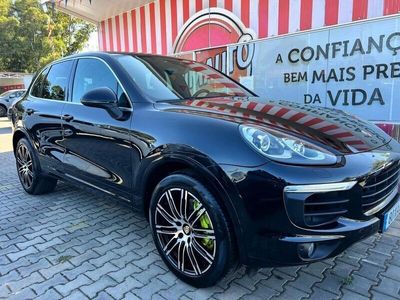 Porsche Cayenne S E-Hybrid