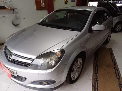 Opel Astra GTC