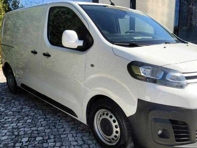 Branco Usado 2017 Citroën Jumpy Monovolume | € 19.500