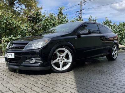 usado Opel Astra 1.9 cdti 150 cv