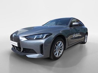 Usado BMW i4 250 kW (340 HP) 2025 Cinzento Sedan