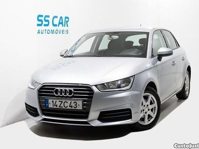 Usado Audi A1 Design 95 HP (69 kW) 2017 Cinza Citadino