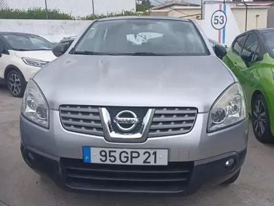 Usado Nissan Qashqai 105 HP (77 kW) 2008 Cinzento SUV