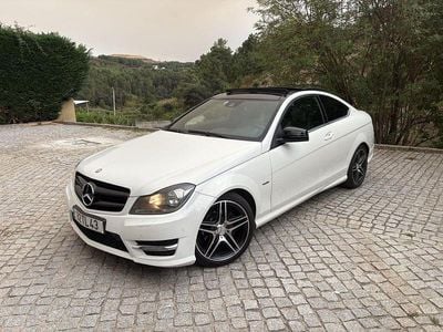 Usado Mercedes C250 AMG 205 HP (150 kW) 2011 Coupé
