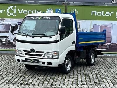 Usado Toyota Dyna 144 HP (105 kW) 2013 Branco Pickup
