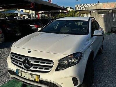 Usado Mercedes GLA180 Urban 109 HP (80 kW) 2018 Branco SUV