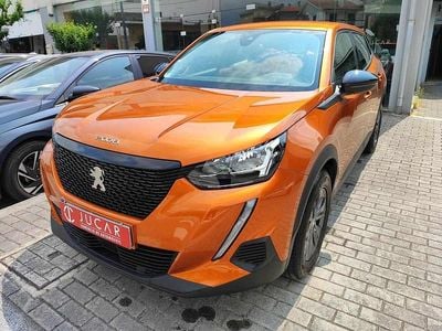 Usado Peugeot 2008 Active 110 HP (80 kW) 2022 Laranja SUV