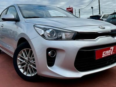 Usado Kia Rio 84 HP (61 kW) 2022 Cinza