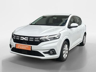 Branco Usado 2024 Dacia Sandero | € 15.844 (Preço justo)