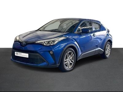 Usado Toyota C-HR Comfort 98 HP (72 kW) 2022 Azul (pintura metalizada) SUV