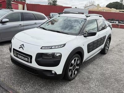 Usado Citroën C4 Cactus Feel 82 HP (60 kW) 2017 Branco Citadino