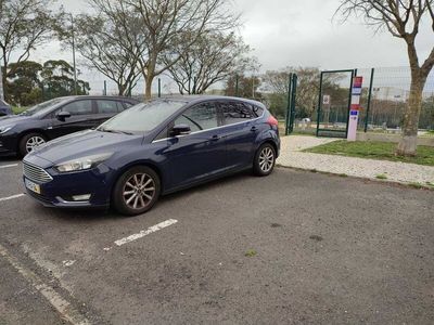 usado Ford Focus 1.5 TDCi Titanium - bom estado