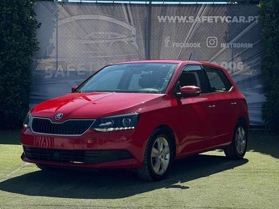 Vermelho Usado 2018 Skoda Fabia | € 10.750 (Preço elevado)