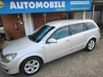 Usado Opel Astra 150 HP (110 kW) 2005 Cinzento