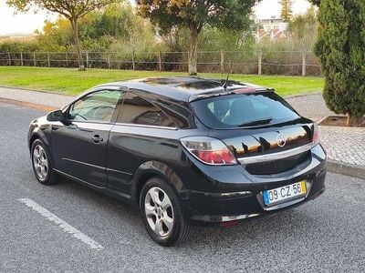 Opel Astra GTC