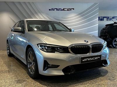 Cinza Usado 2019 BMW 318 Sport Line Sedan | € 25.900 (Caro)