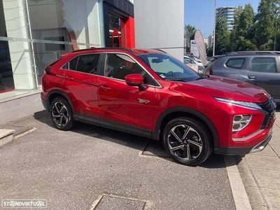 Vermelho Usado 2022 Mitsubishi Eclipse Cross SUV | € 27.990