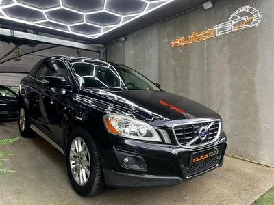 Usado Volvo XC60 Momentum 185 HP (136 kW) 2008 Preto SUV