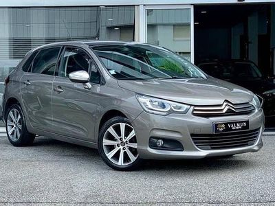 Usado Citroën C4 Shine 120 HP (88 kW) 2016 Cinzento