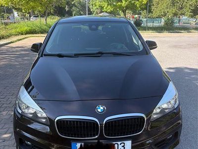 BMW 216