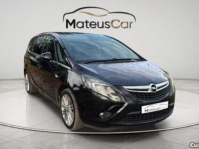 Preto Usado 2014 Opel Zafira Tourer Monovolume | € 10.900