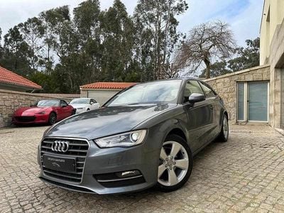 Usado Audi A3 110 HP (80 kW) 2015 Cinzento