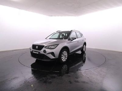 Usado Seat Arona 95 HP (69 kW) 2023 Cinzento SUV