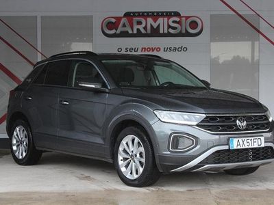 Usado VW T-Roc 110 HP (80 kW) 2023 Cinza SUV